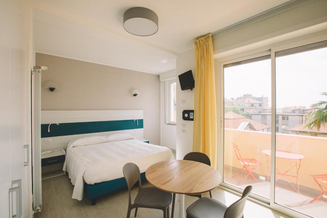 Hotel Residence La Palma Finale Ligure Zewnętrze zdjęcie