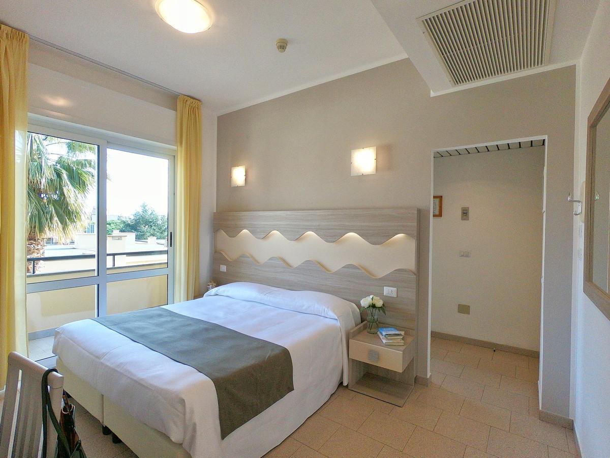 Hotel Residence La Palma Finale Ligure Zewnętrze zdjęcie
